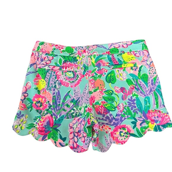 Lilly Pulitzer Buttercup Stretch Knit Shorts Me and My Zesty Scallop Size 2 NWT - Picture 2 of 8